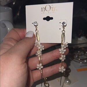 nOir Jewelry Gold and White Dangle Earrings with Pearl Accents